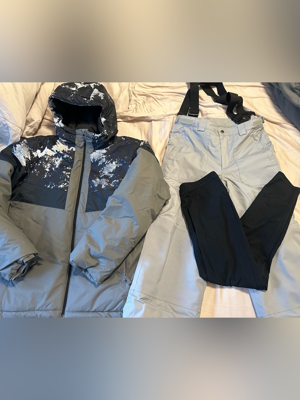 Columbia Omni Heat Snow Jacket and Pants with Long John Bottoms GREAT BUNDLE